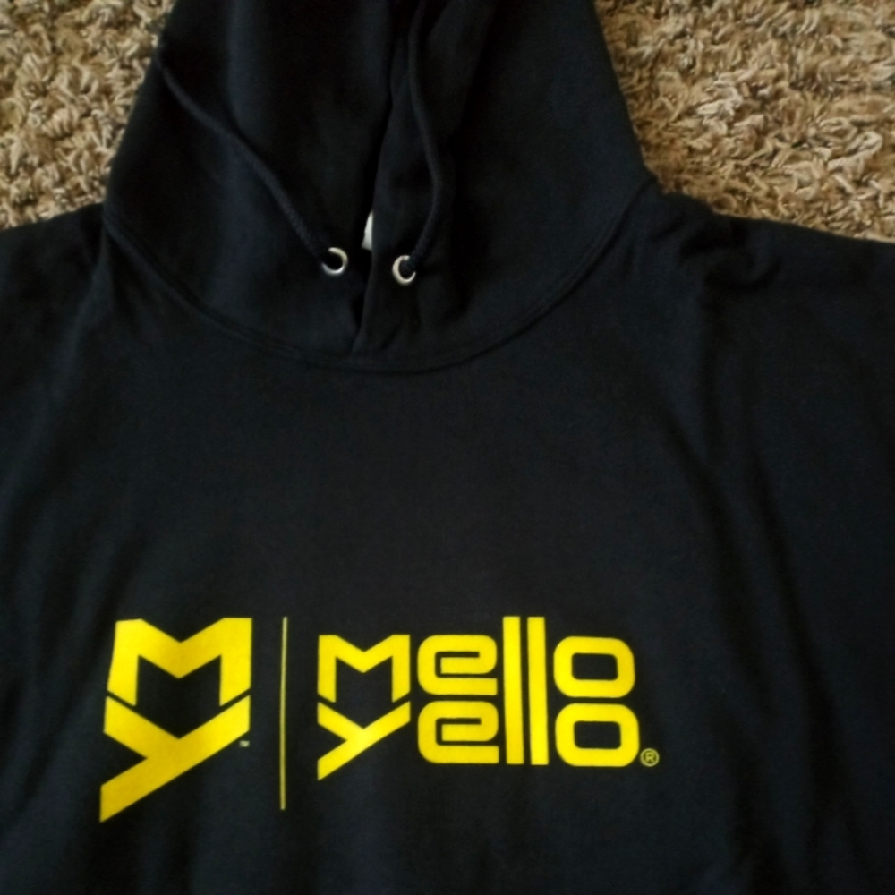 Mello Yello hoodie/ Mello Yello beanie